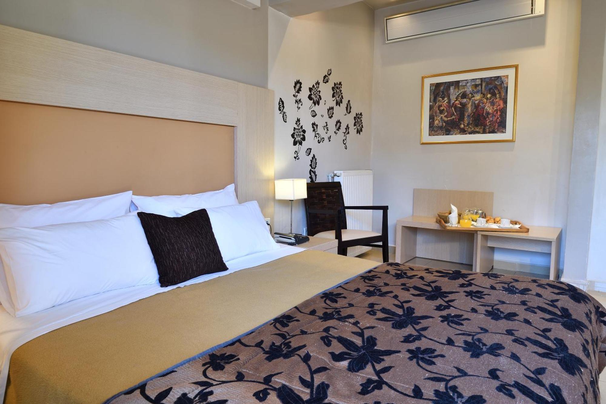 Four Seasons Hotel Trílofon Zewnętrze zdjęcie