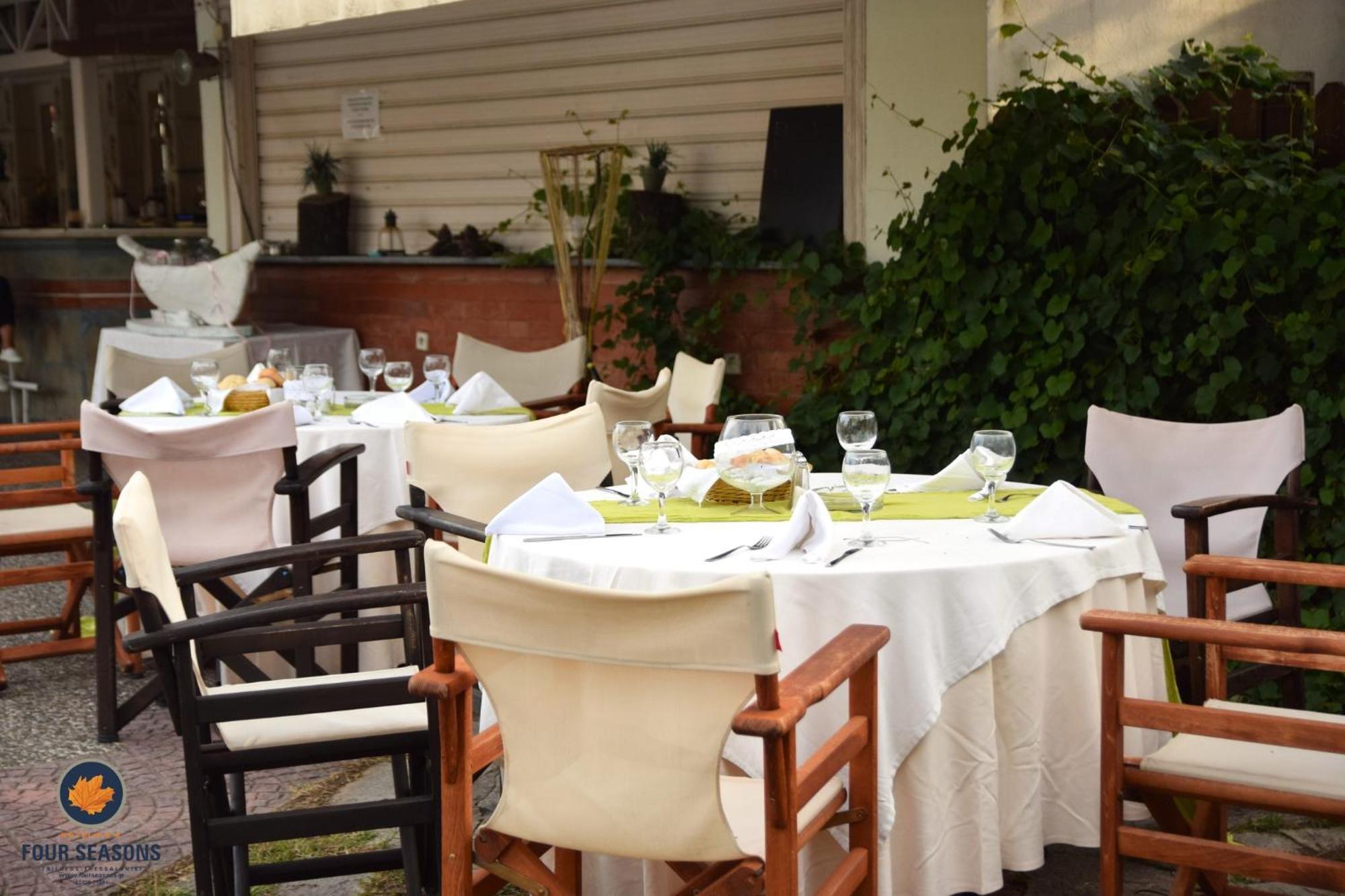 Four Seasons Hotel Trílofon Zewnętrze zdjęcie