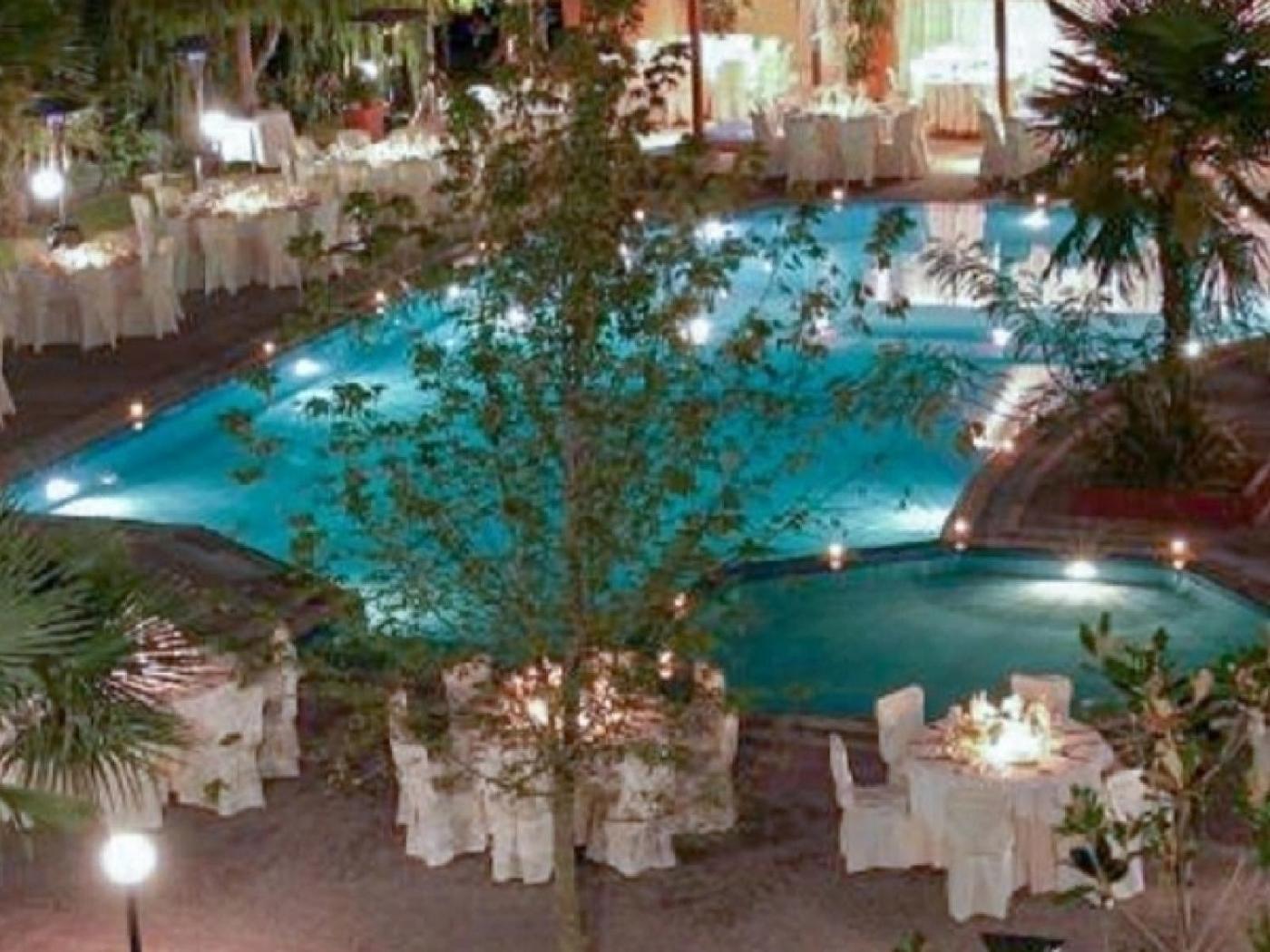 Four Seasons Hotel Trílofon Zewnętrze zdjęcie